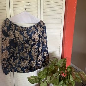 Women’s Blouse